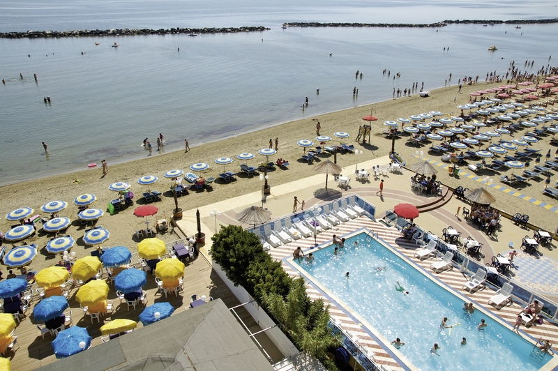 Club Hotel Bikini