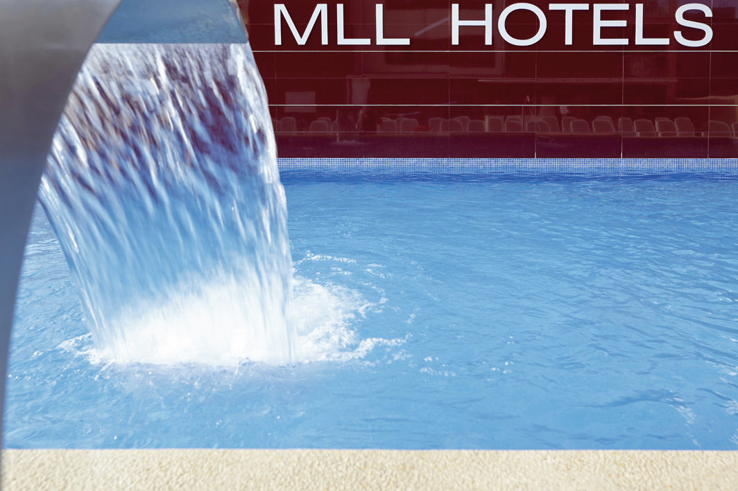 MLL Caribbean Bay