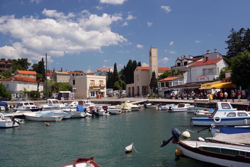 Malinska Krk Apolinar