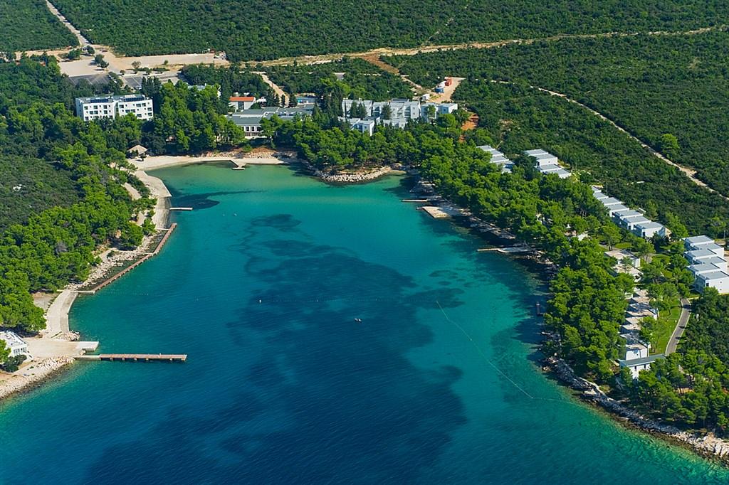 Crvena Luka Hotel & Resort