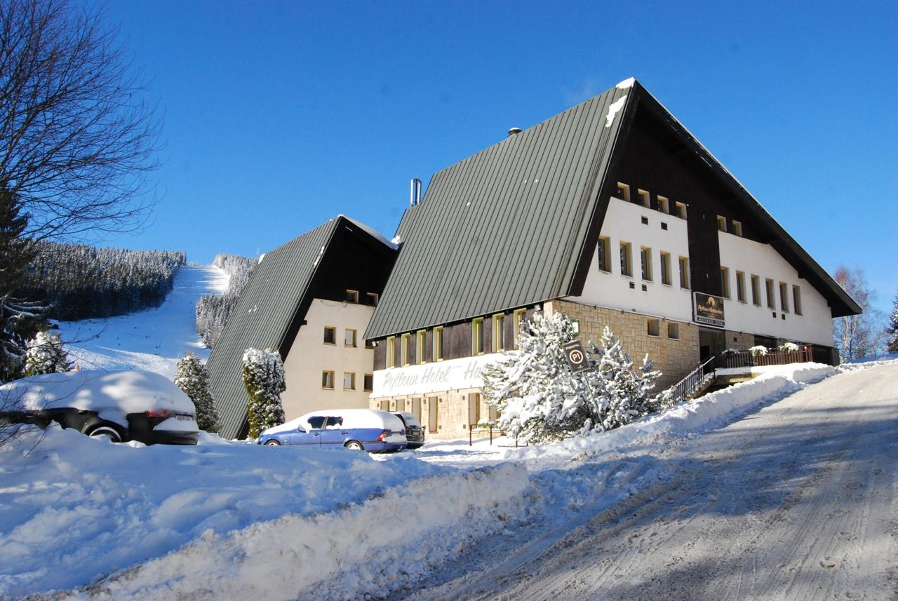 Pytloun Wellness Hotel