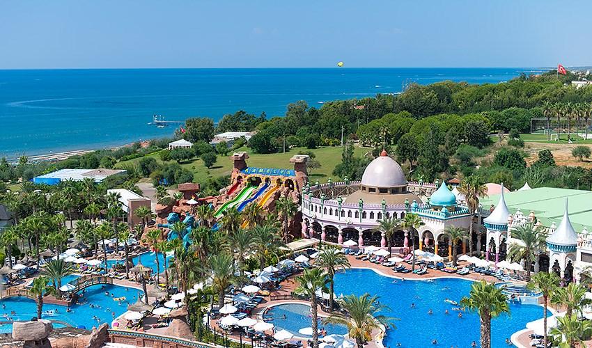 Kamelya Hotel Selin