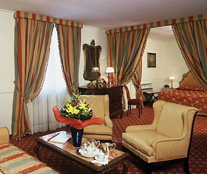 Hotel Forum