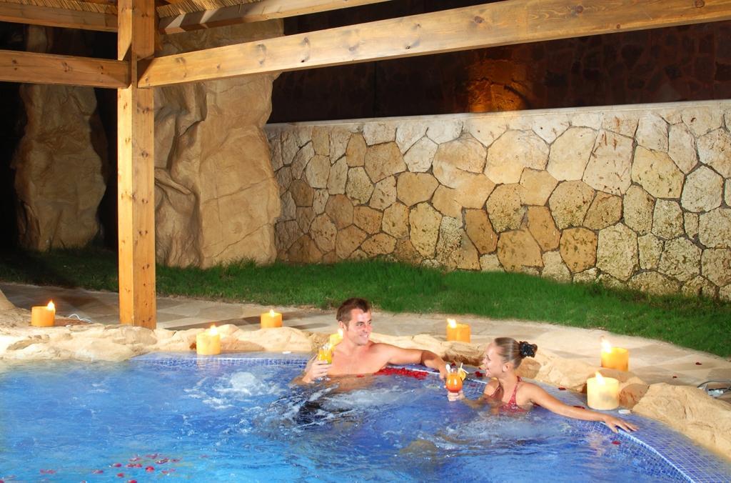 Xperience Sea Breeze Resort