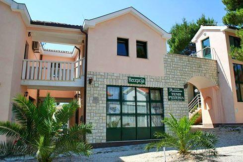 Ružmarin apartmánové středisko (vila Rozi)