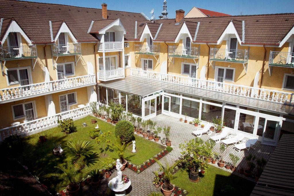 Hotel Lídia, Harkány