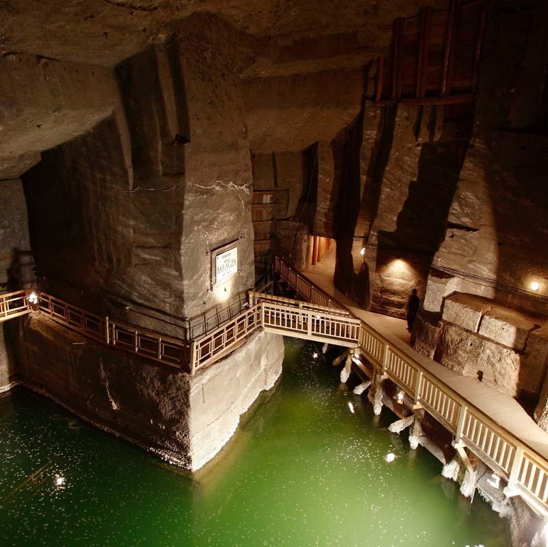 Krakov a solné doly Wieliczka, Osvětim