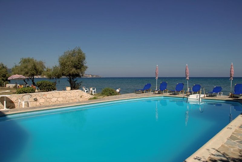 Locanda Hotel ( )