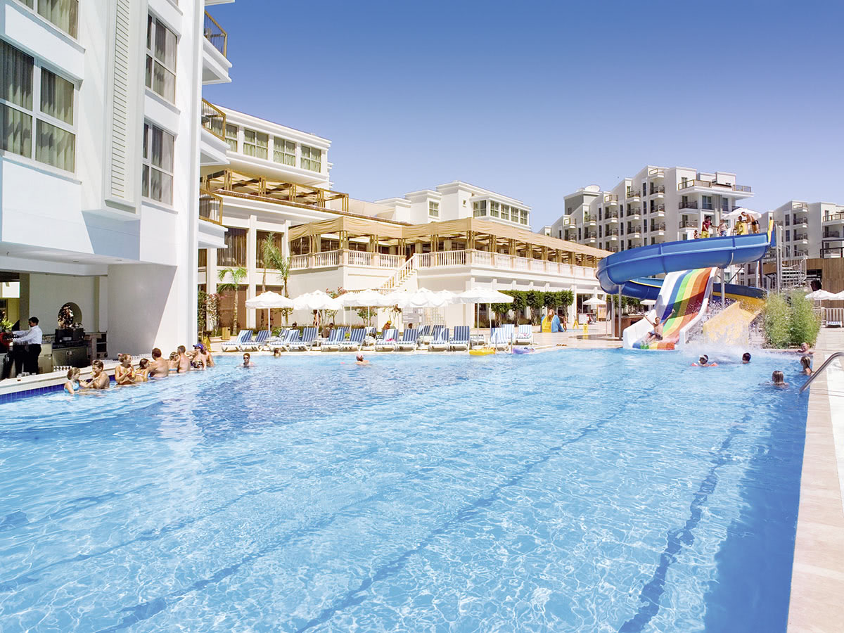 Royal Atlantis Spa & Resort