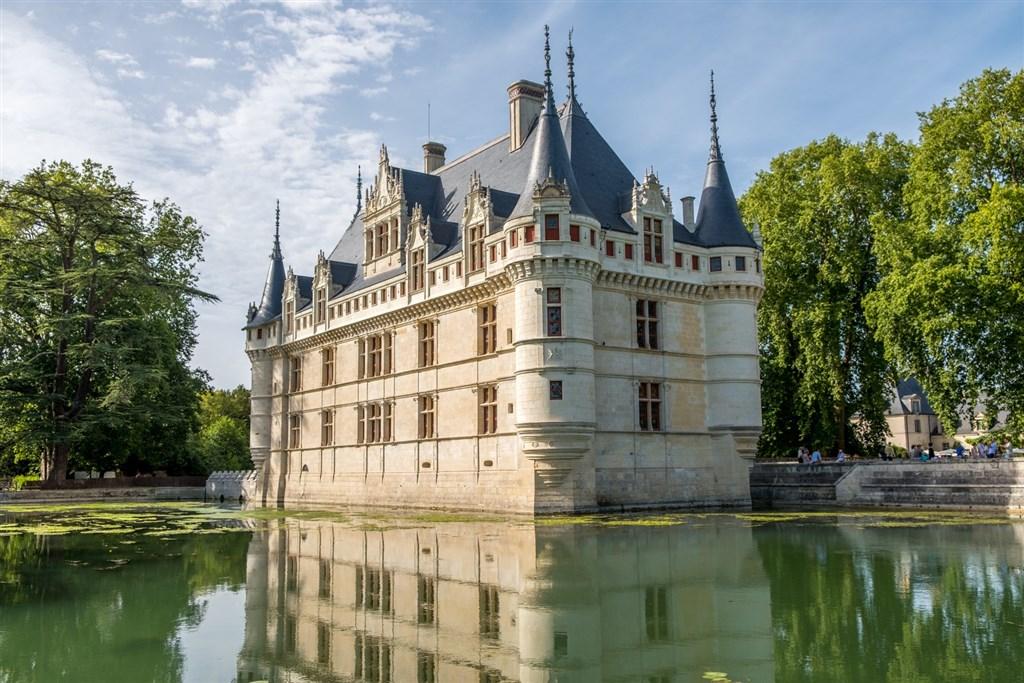 Zajímavosti Francie Zámky Na Loiře - Bretaň – Normandie