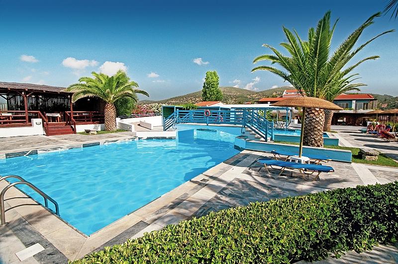 Zefiros Beach