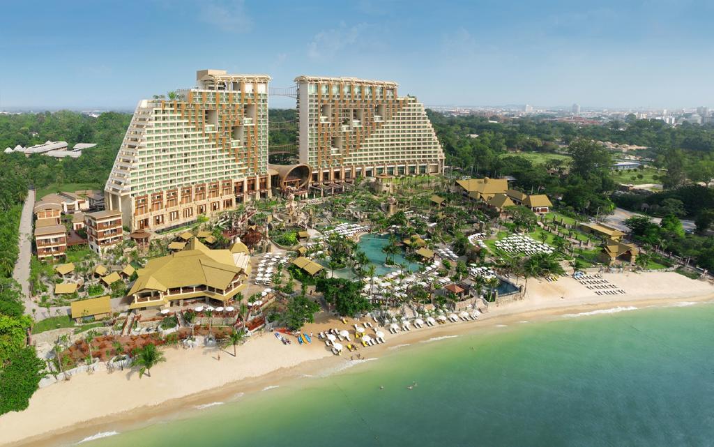 Kombinace - Centara Grand Mirage Resort, Pattaya, Bangkok Palace Hotel, Bangkok