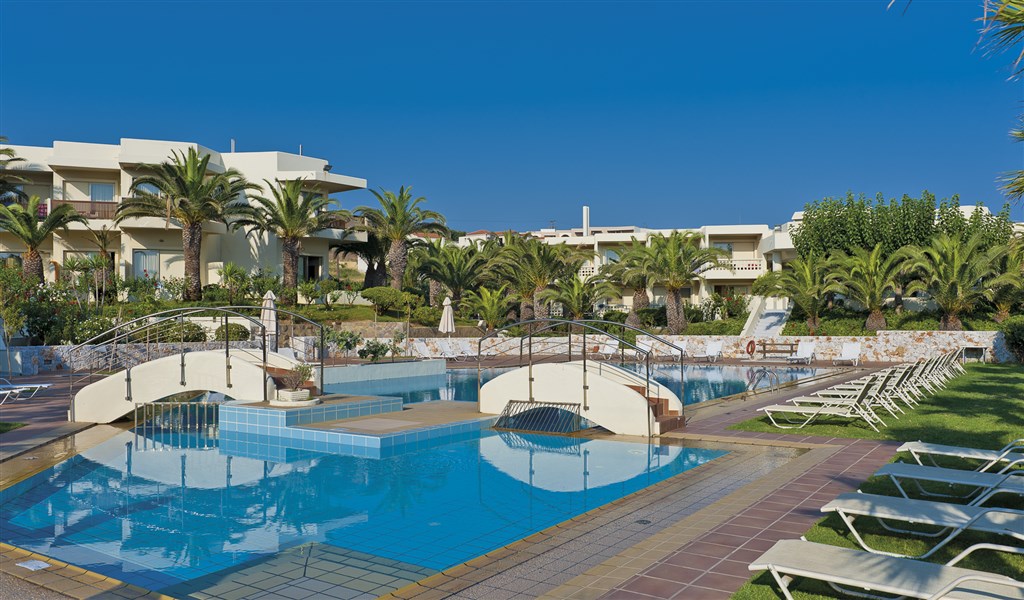 Santa Marina Beach