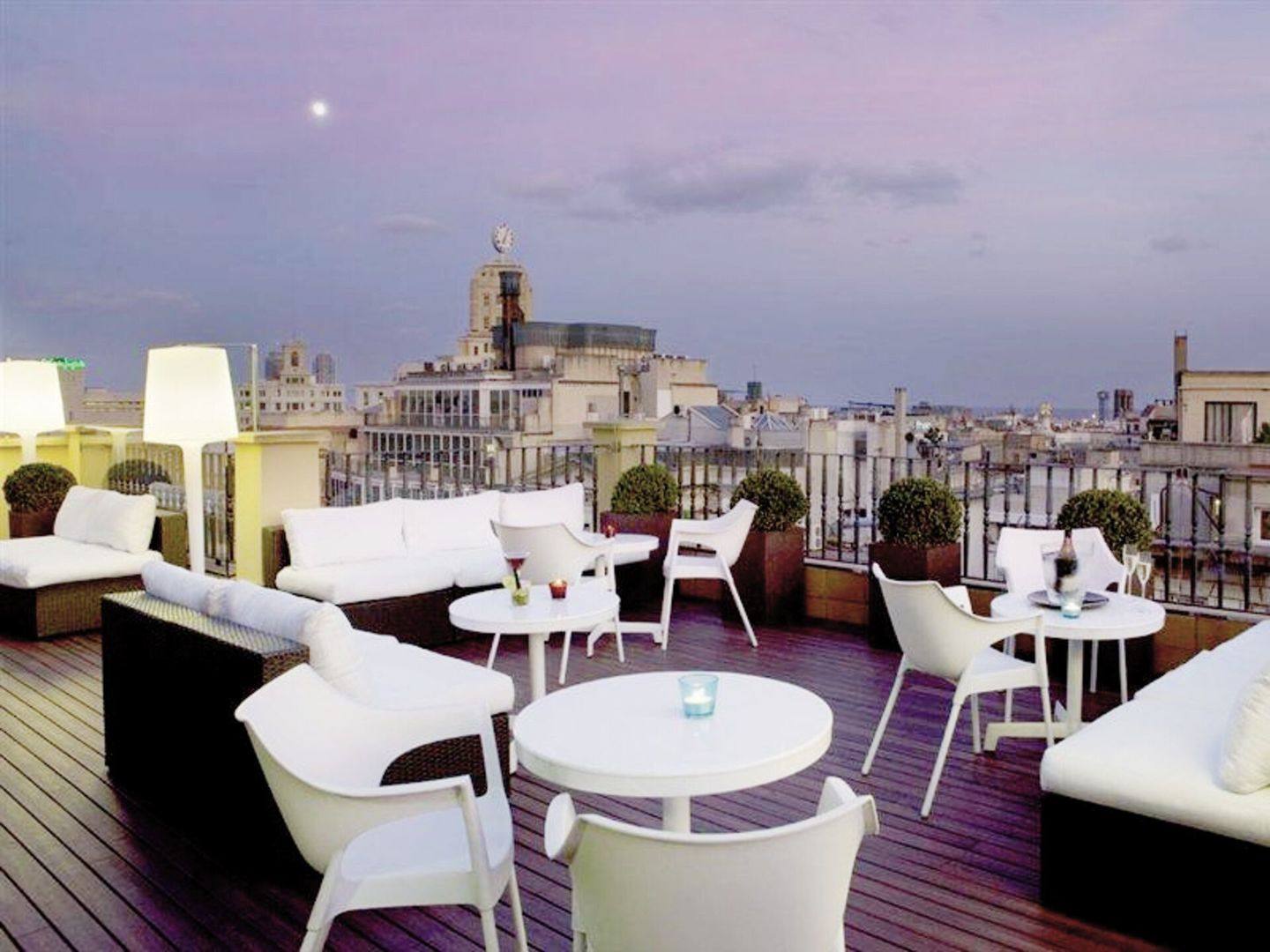 H10 Universitat 