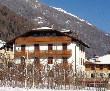 Casa Anselmi