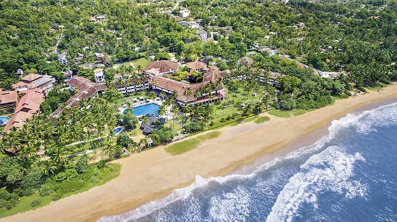 Tangerine Beach Hotel