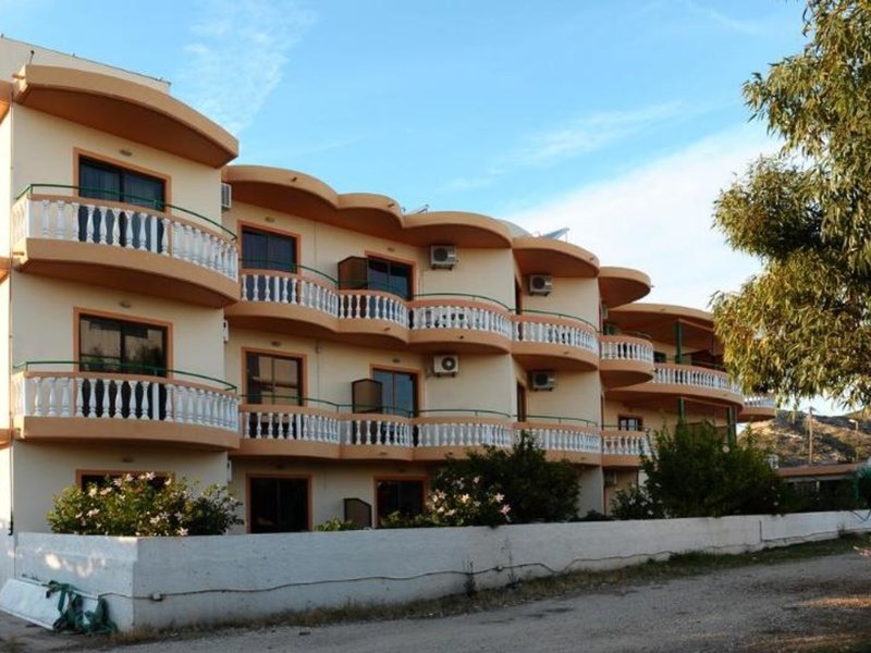 Studios Villa George
