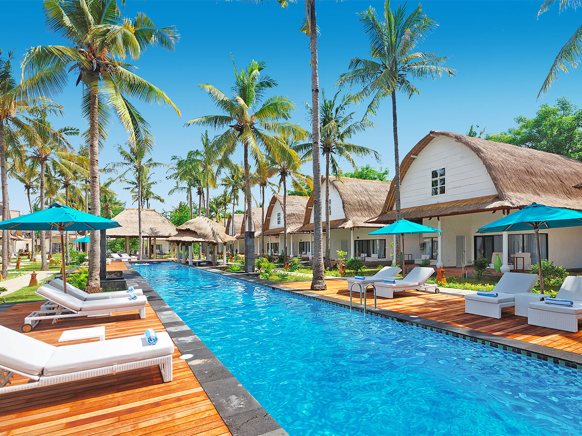 Jambuluwuk Oceano Resort