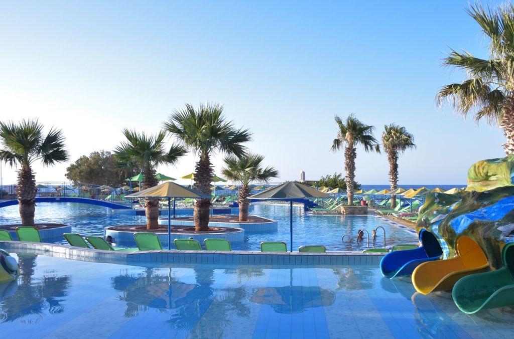 ERI BEACH & VILLAGE