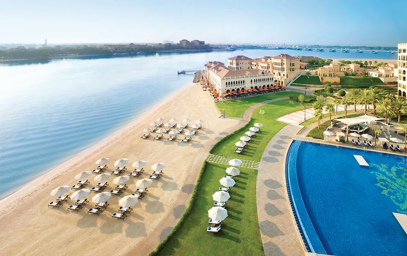 The Ritz-Carlton Abu Dhabi, Grand Canal 