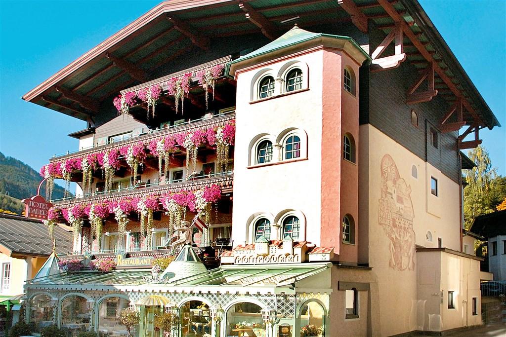 Hotel Bauer