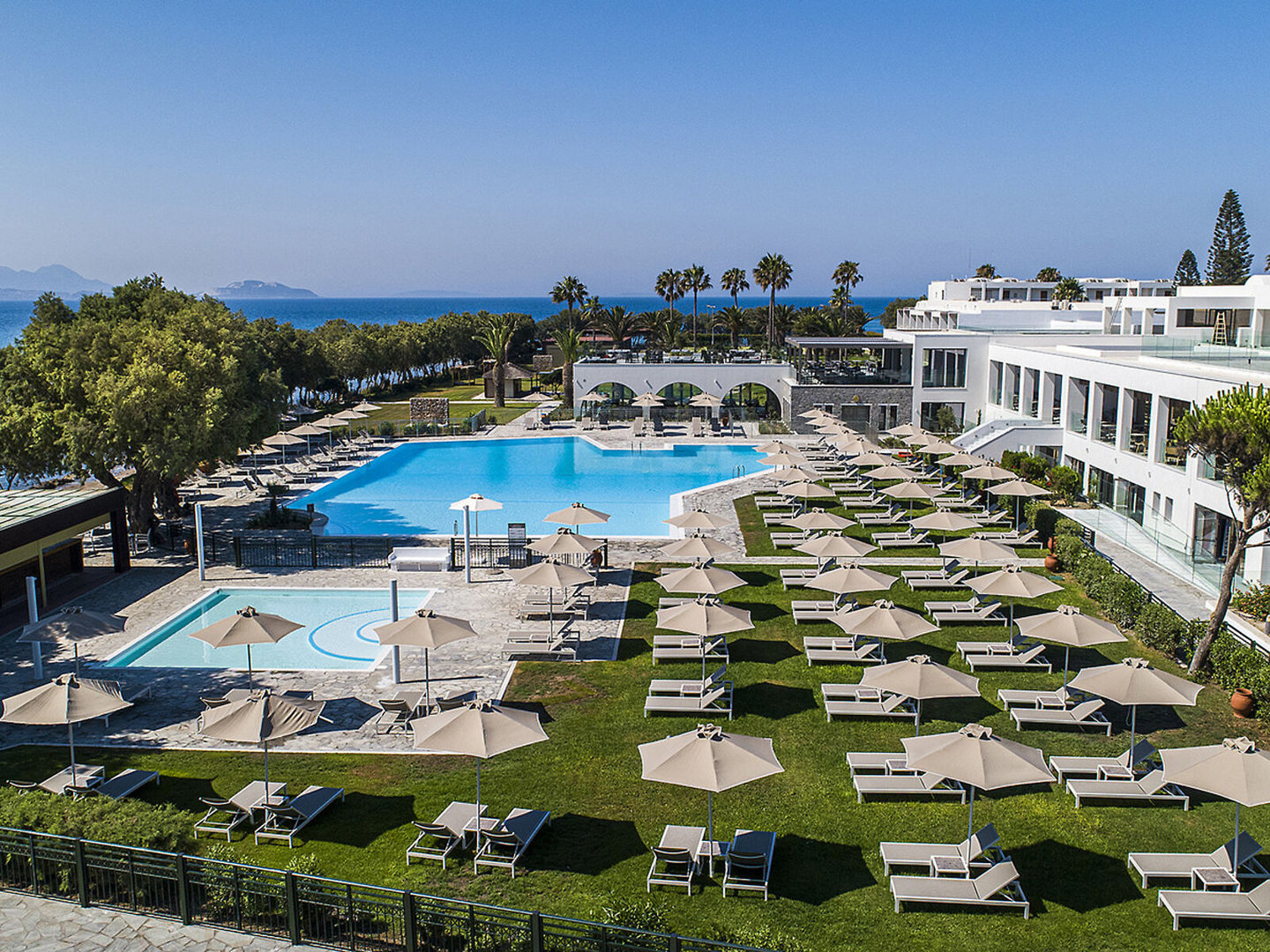 Atlantica Beach Resort