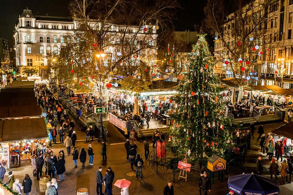 Adventní Budapešť s koupáním v termálech Mosonmagyróvár