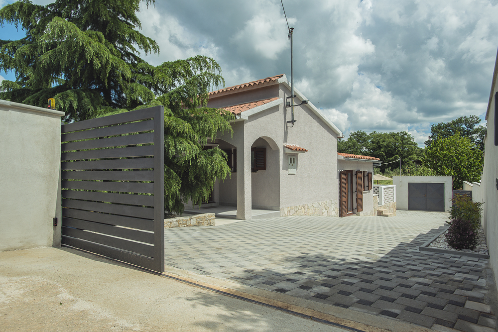Vila 1318-883