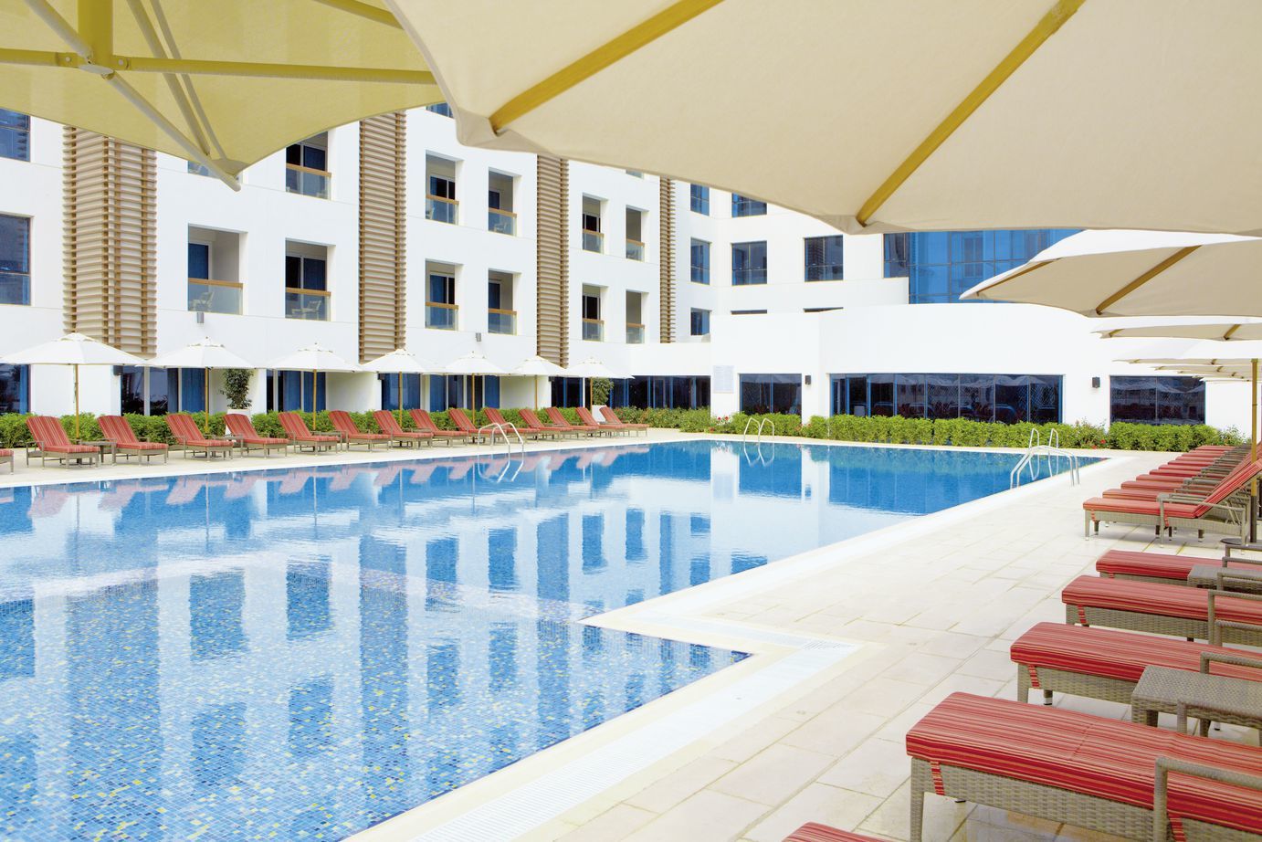 Hotel Hili Rayhaan Rotana