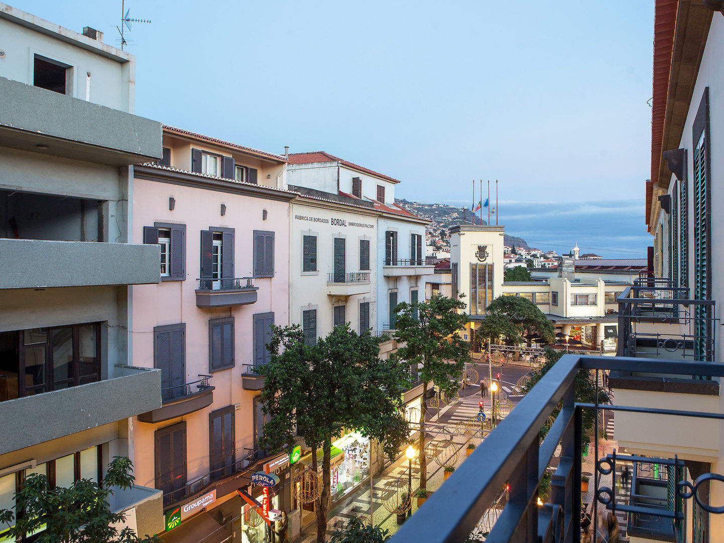 The Marketplace Apartments