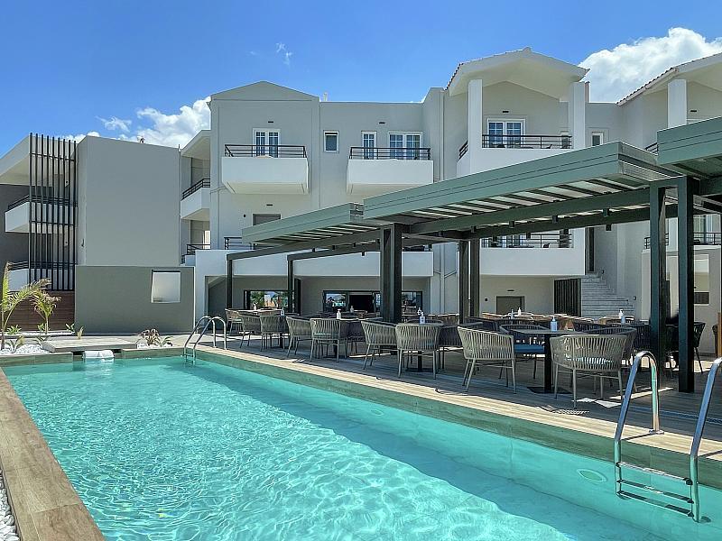 Mare Blue & Suites