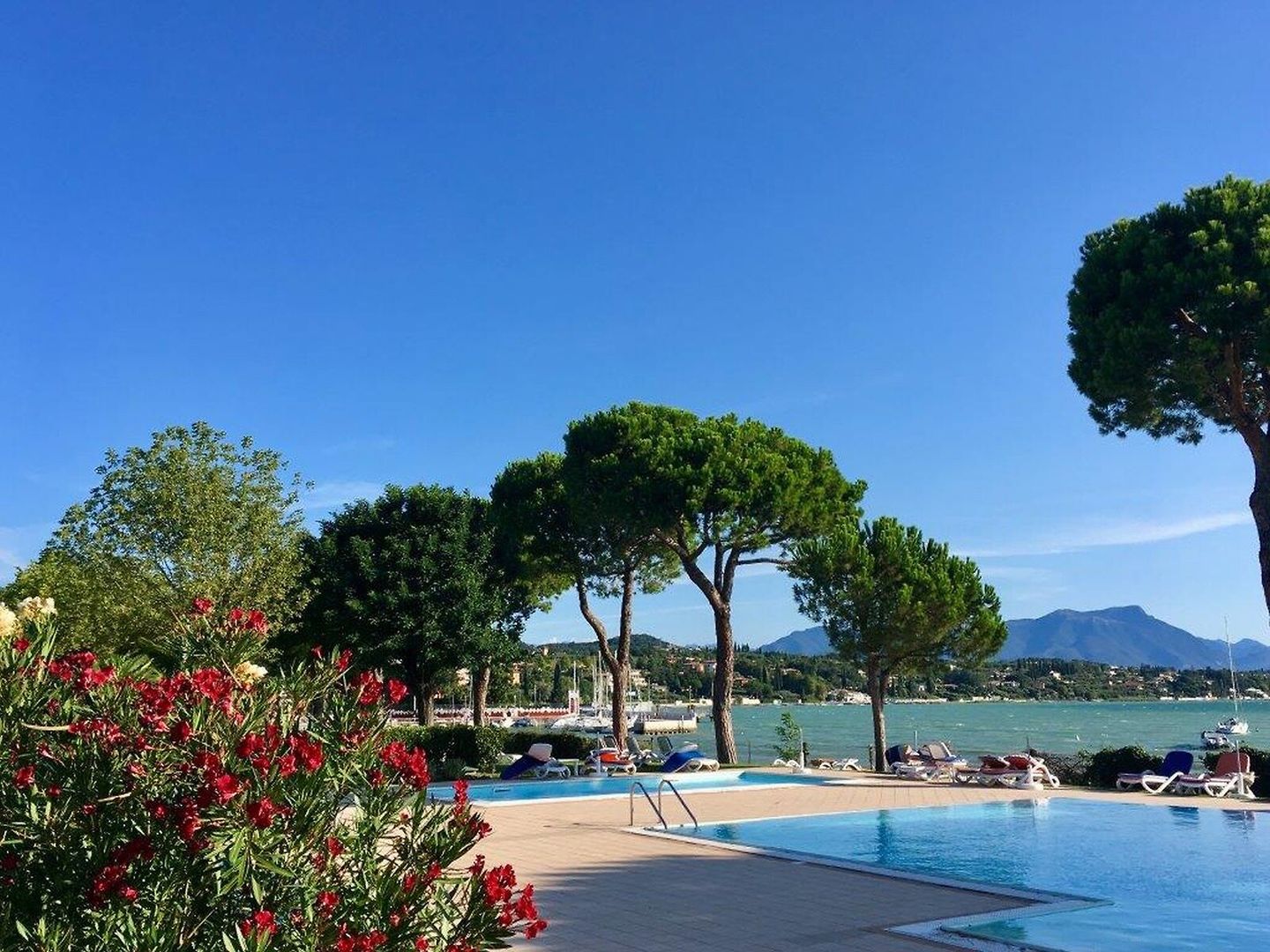 Residence Hotel Le Corti del Lago**** - Gardasee / Italien