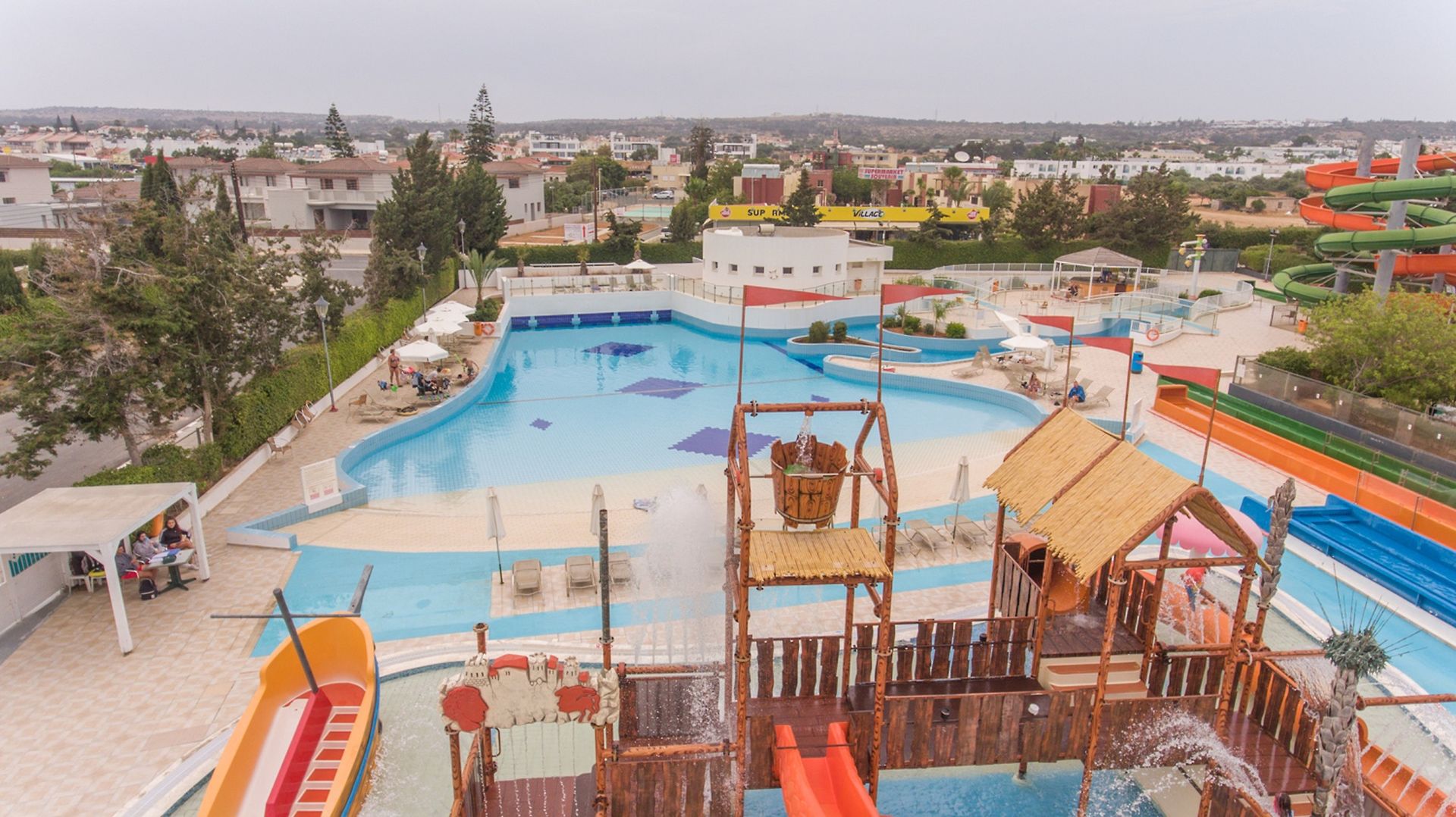 Electra Holiday Village