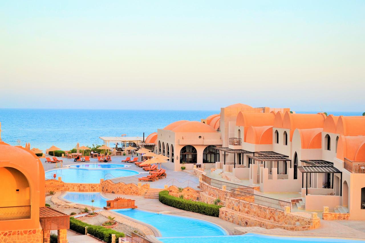 Rohanou Beach Resort & Ecolodge