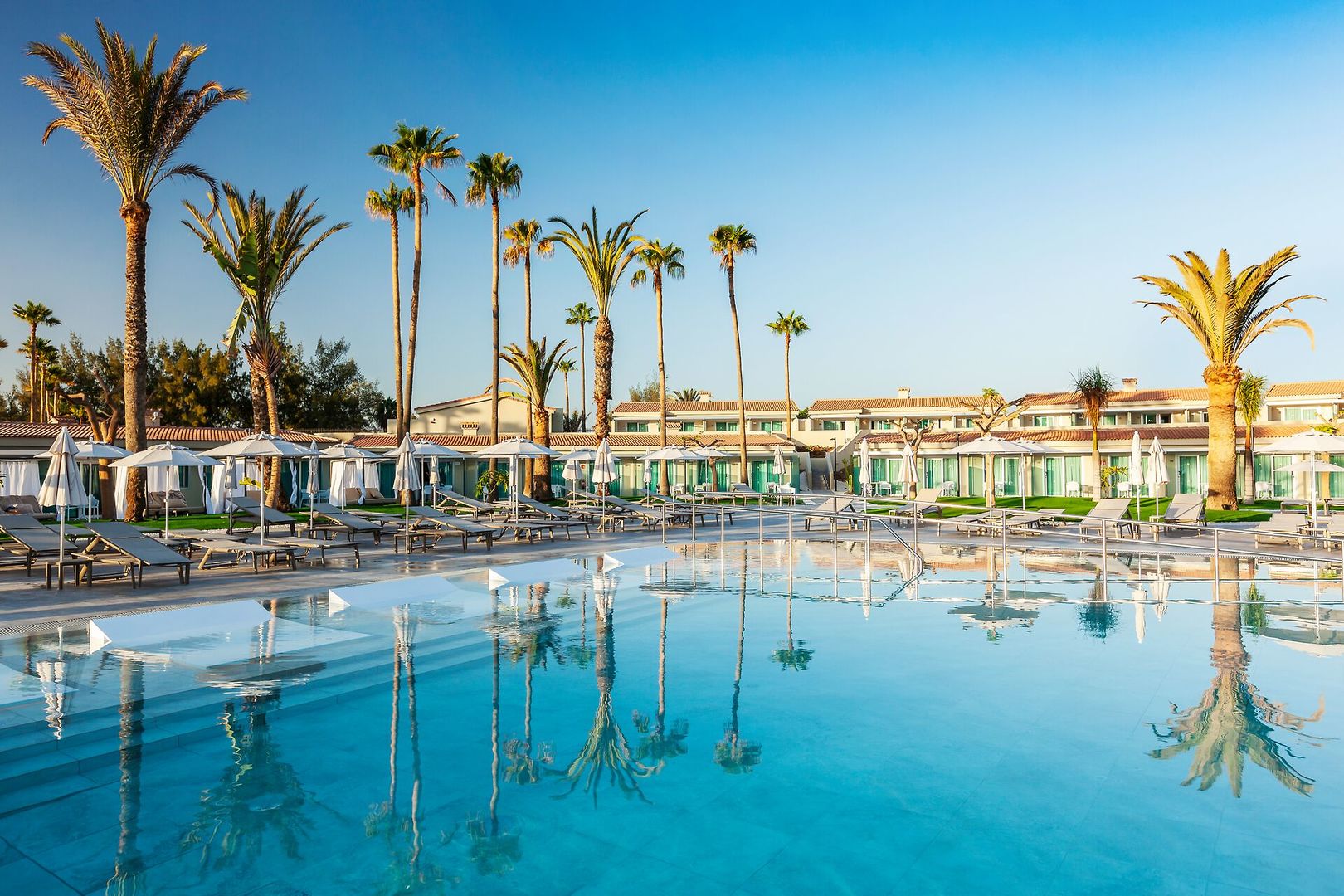 Kumara Serenoa by Lopesan Hotels