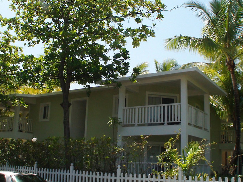 Playabachata Resort