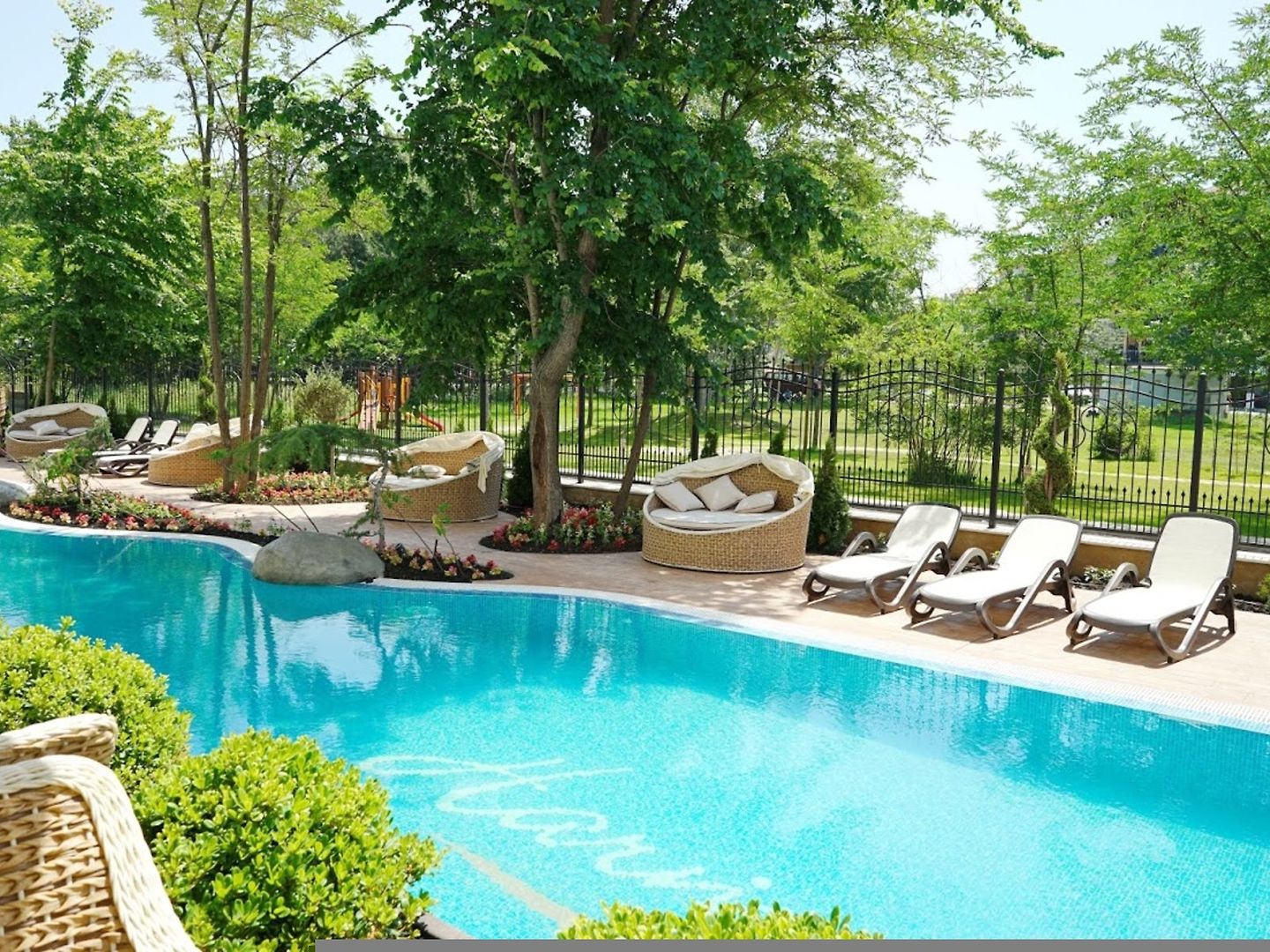 Harmony Suites 8 & 9 Dream Island