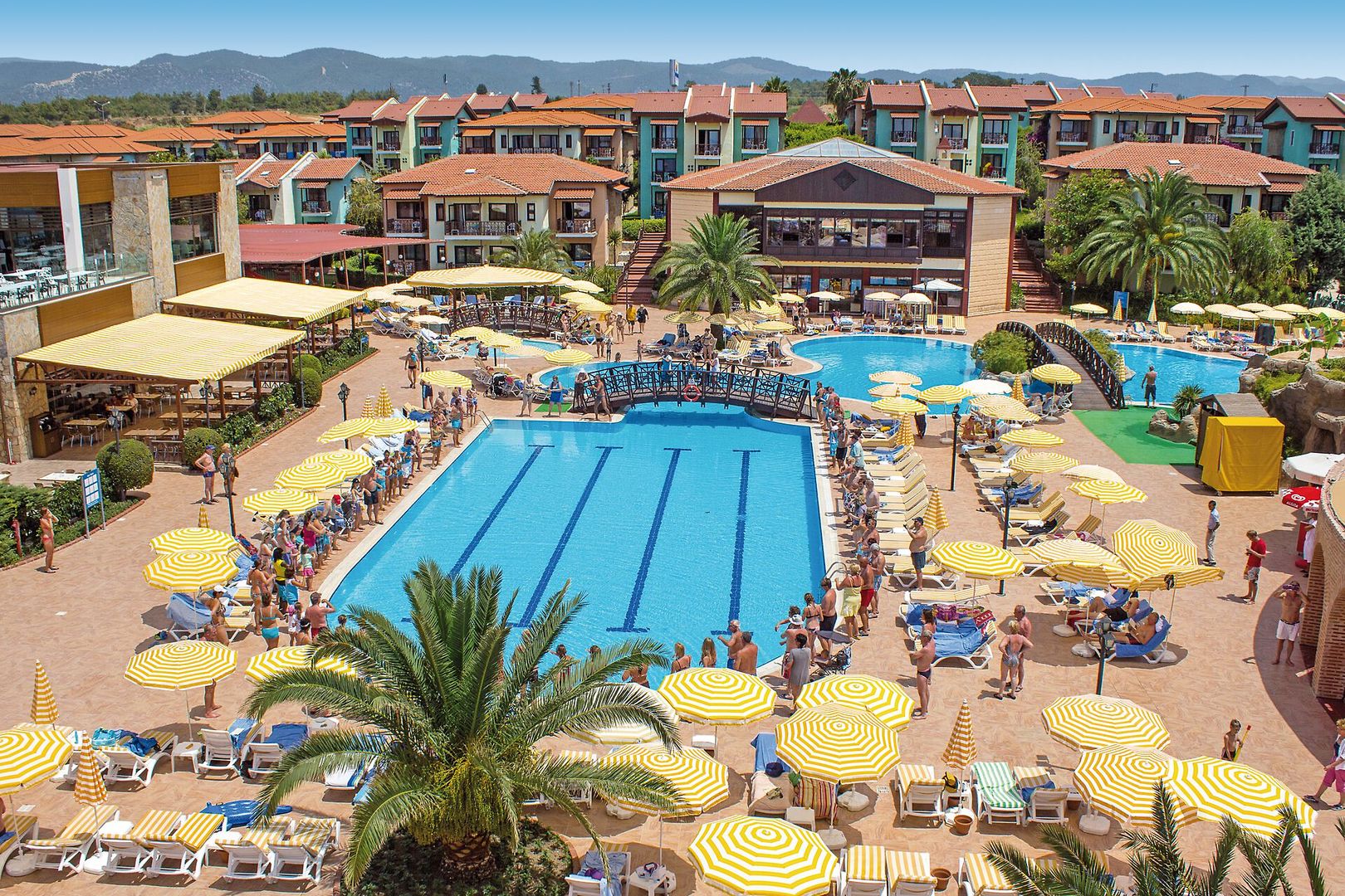 Fun&Sun Family Gypsophila Village