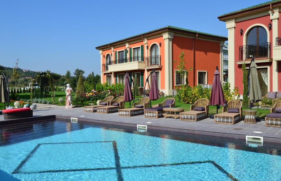 Therma ECO Village
