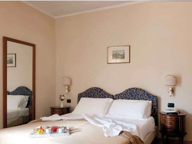 American Hotel