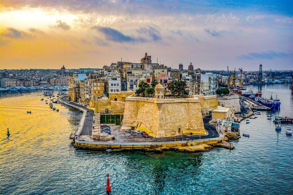 OSTROVY MALTA A GOZO