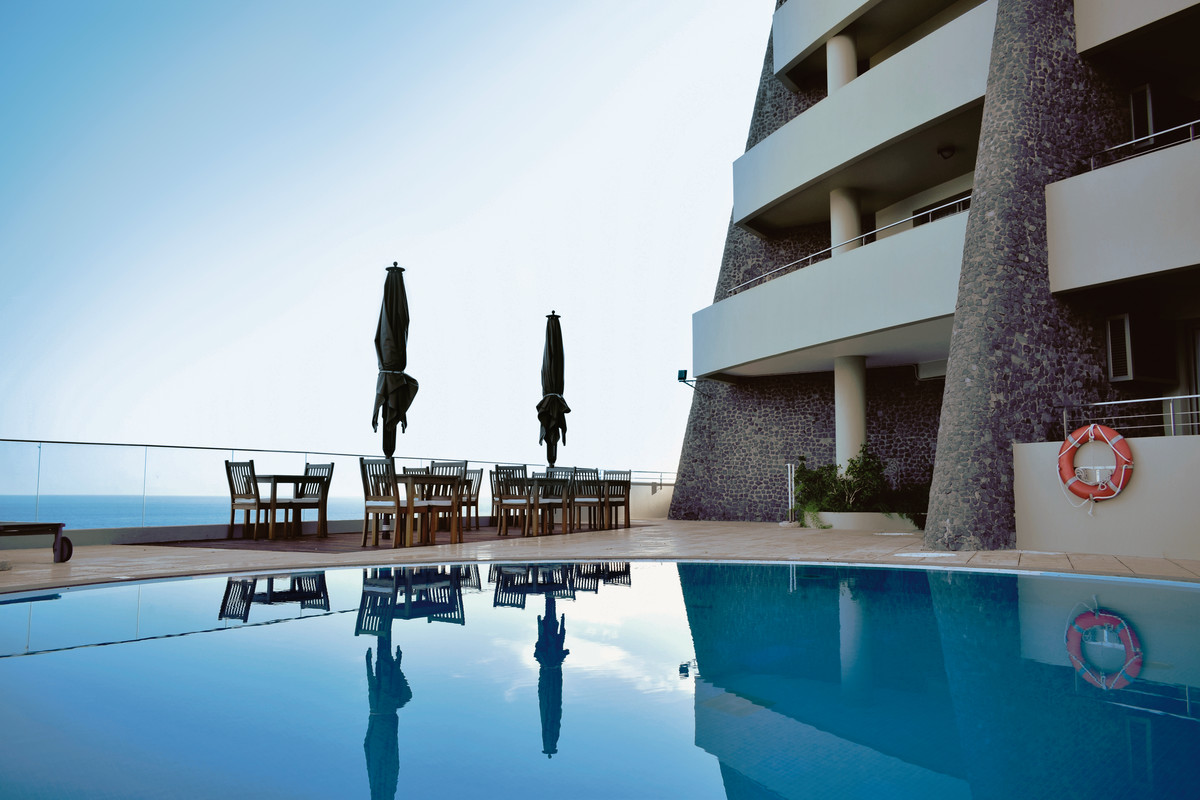 Hotel Madeira Regency