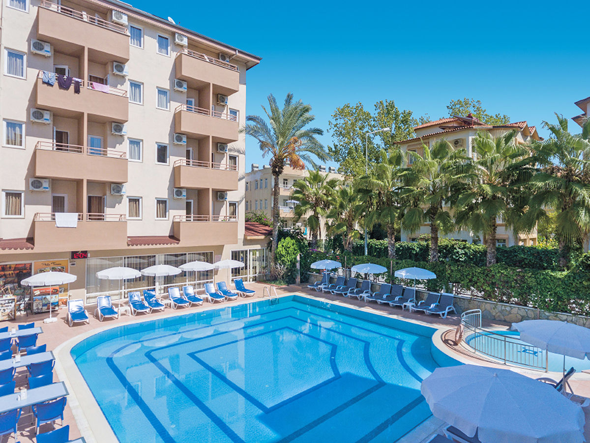 Helios Hotel