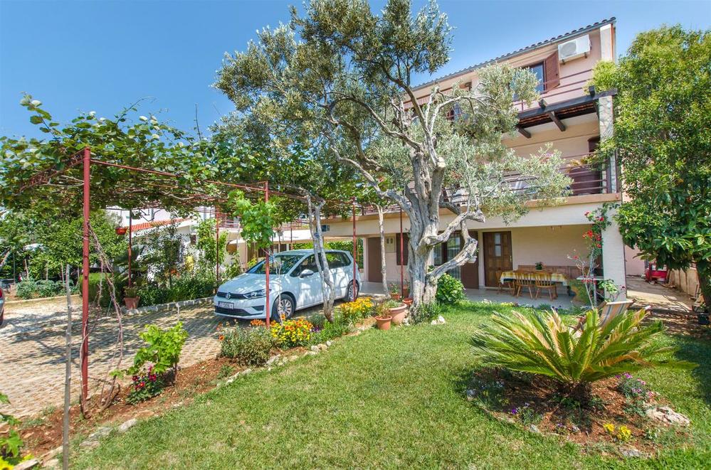Apartmány Vrutak