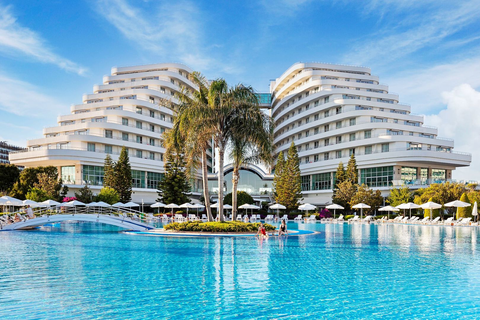 Miracle Resort