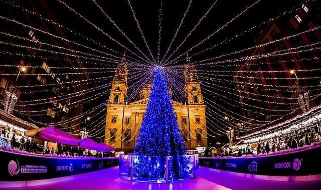 Advent v Budapešti a termály