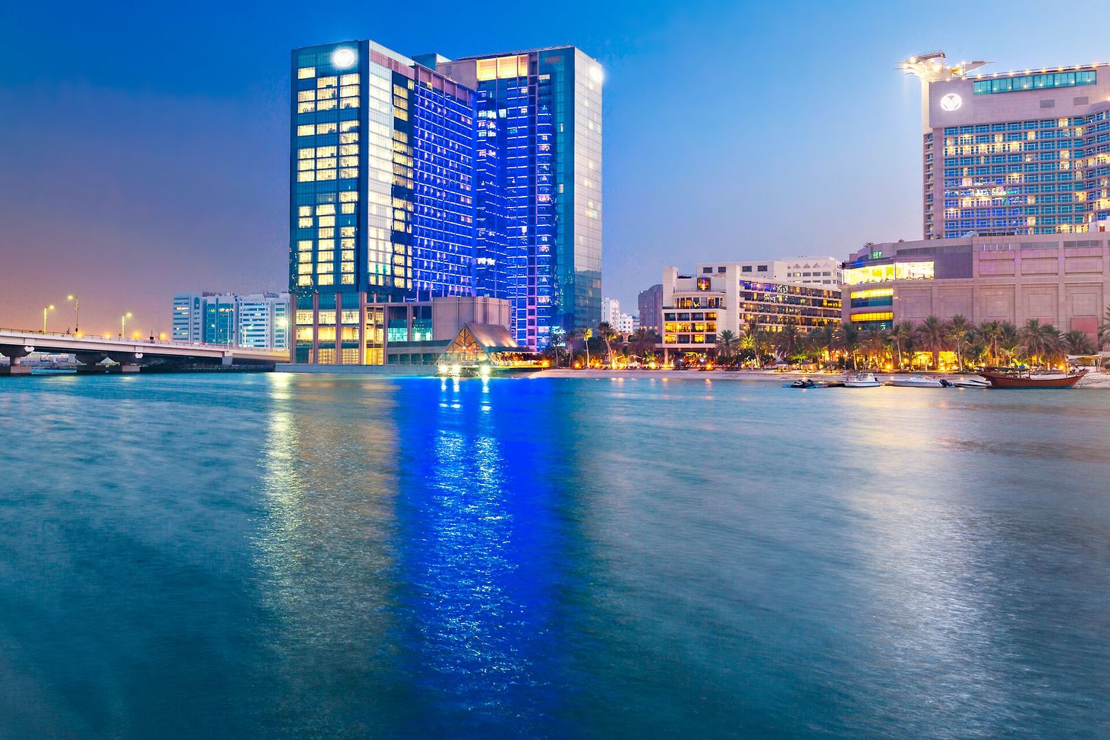 Beach Rotana Residences