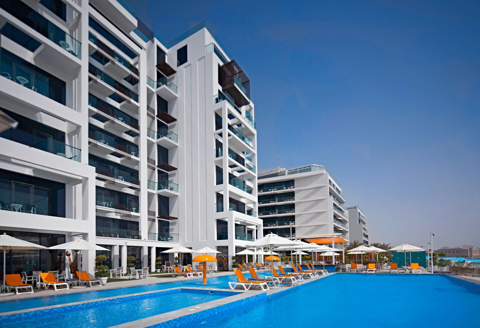 C Central Beach Hotel The Palm