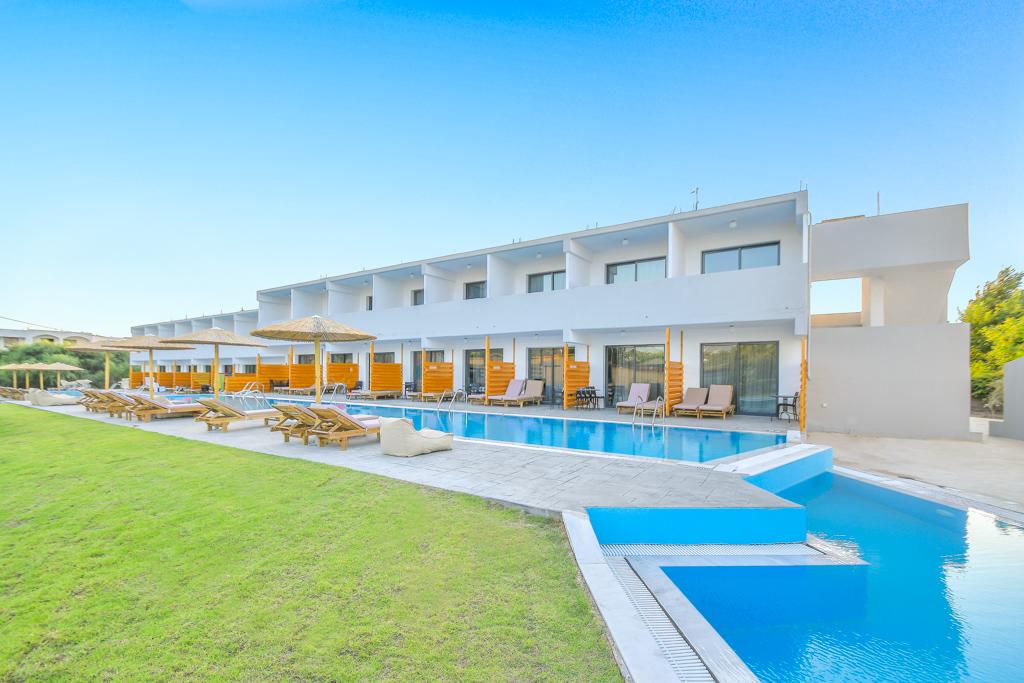 Evita Mare Alexandria Club