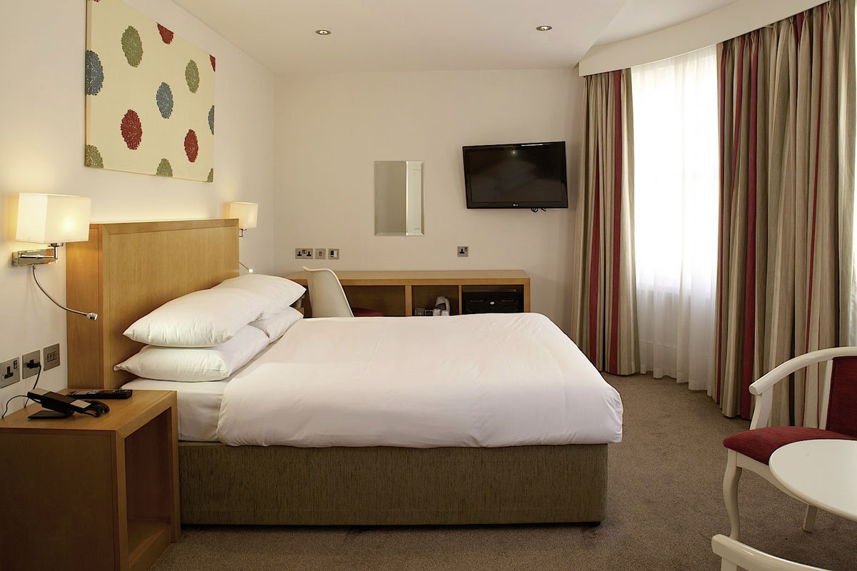 Park International Hotel